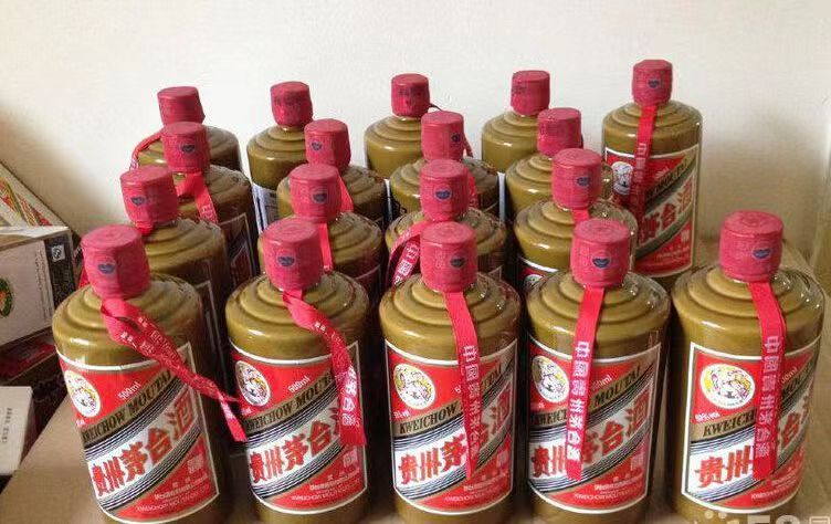 平度名酒回收